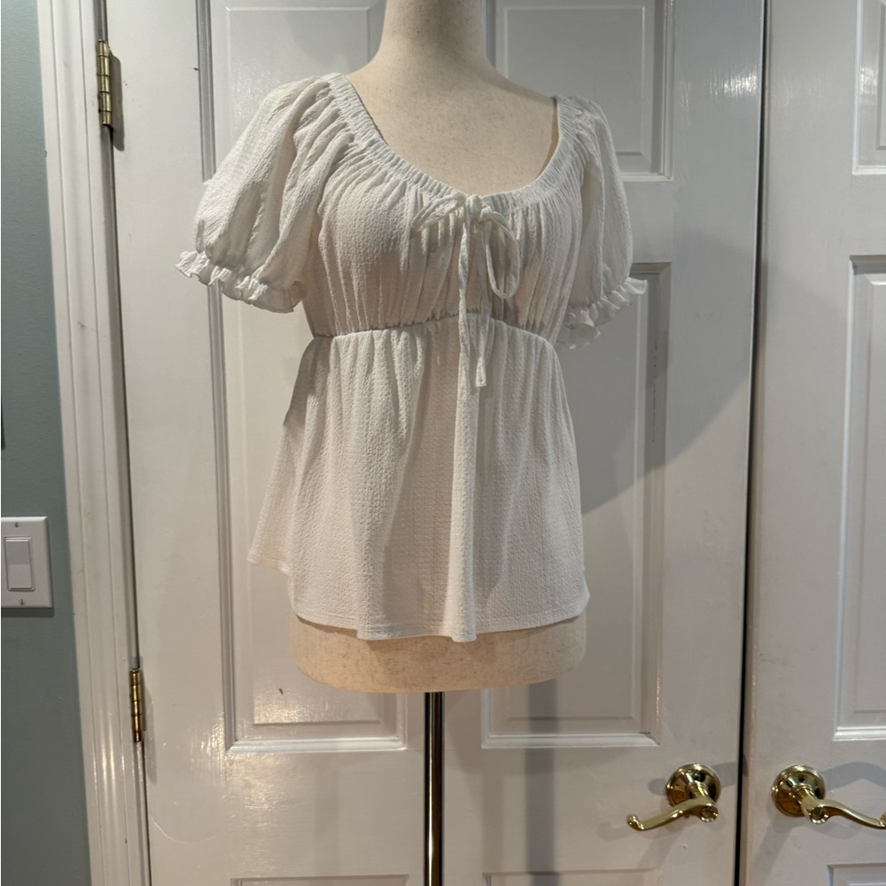 Iivi by Olivia Ray polyester short sleeve top in size Medium